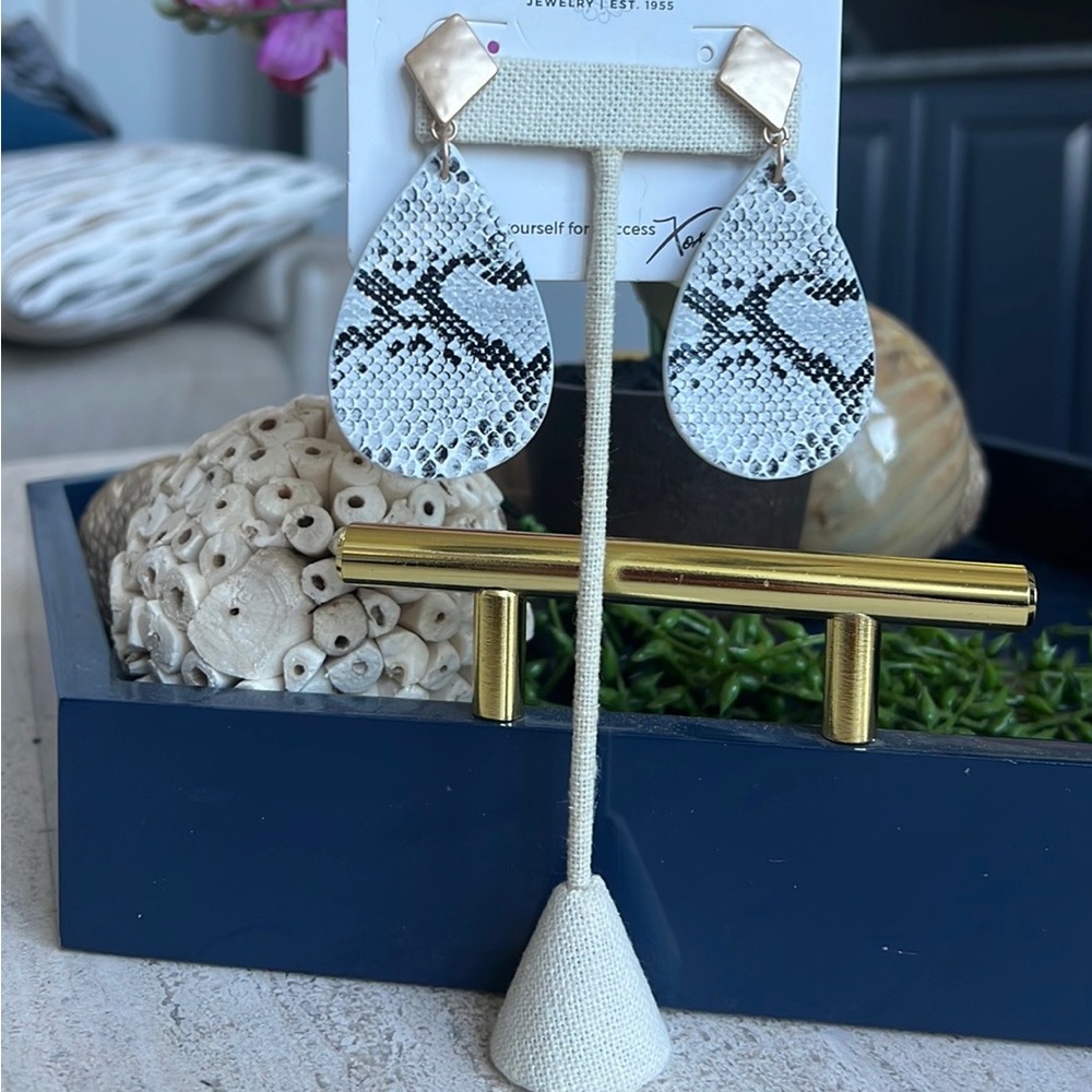 Hunter Park Lane Earrings